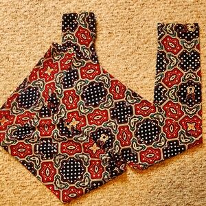 Lularoe Disney patterned Red and Black Leggings